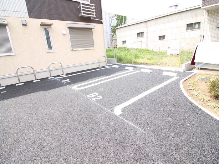 アストンガーデンの物件外観写真