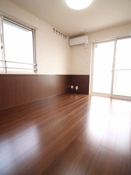 アストンガーデンの物件内観写真