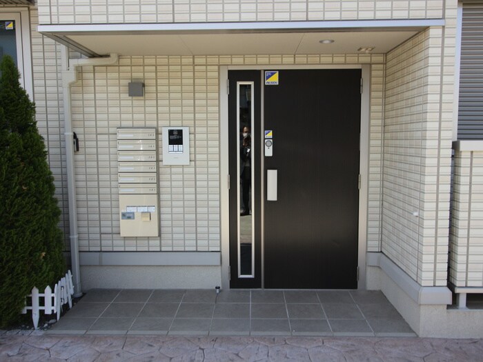 アストンガーデンの物件外観写真