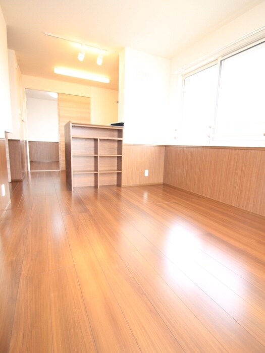 アストンガーデンの物件内観写真