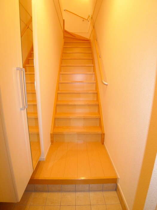 シャンドゥ　フル－ルⅡの物件内観写真