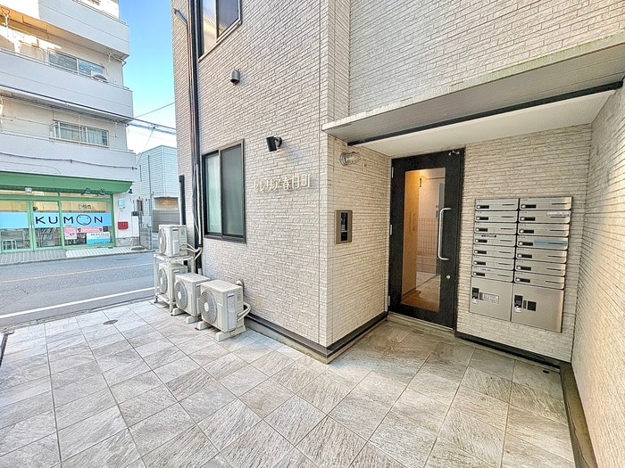 セレリア春日町の物件外観写真