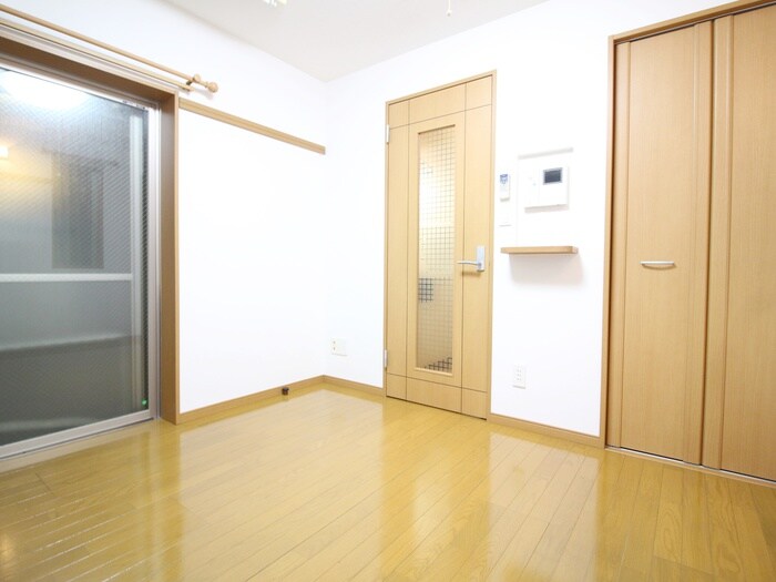 ニューキャッスル中野新橋の物件内観写真