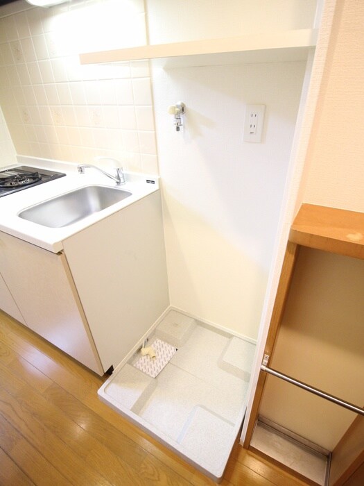 ニューキャッスル中野新橋の物件内観写真