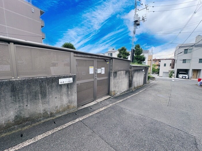 フィール野川の物件外観写真