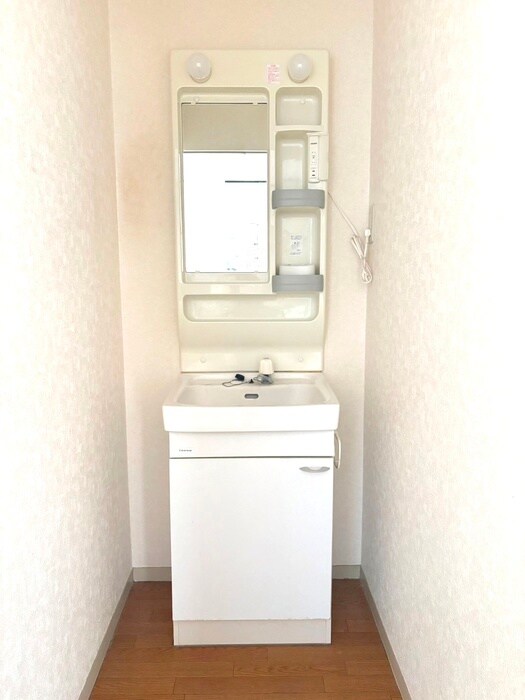 ルミエールシャトレーの物件内観写真