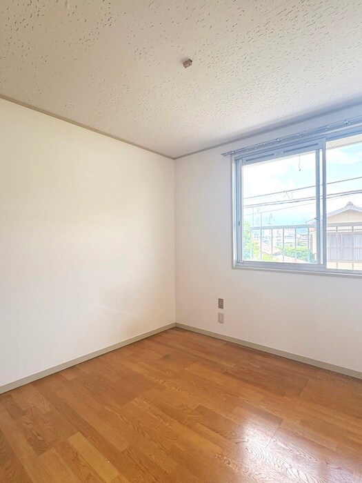 ルミエールシャトレーの物件内観写真