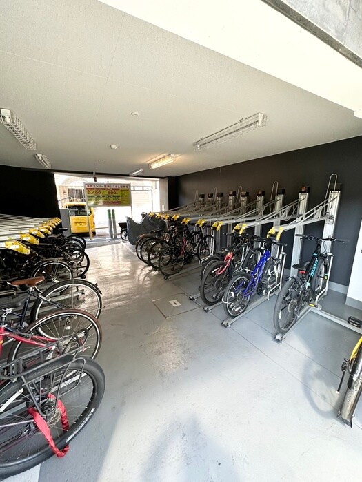 市谷仲之町ﾋﾞｭｰｱﾊﾟｰﾄﾒﾝﾄの物件外観写真