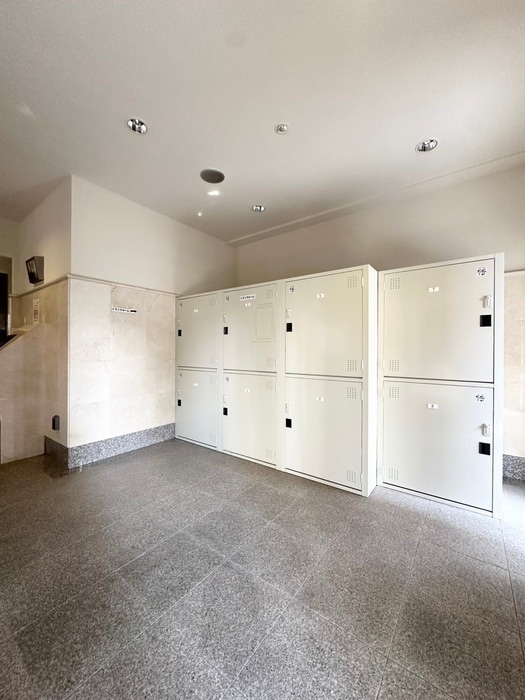 日神ﾃﾞｭｵｽﾃｰｼﾞ新宿外苑東通(301)の物件外観写真