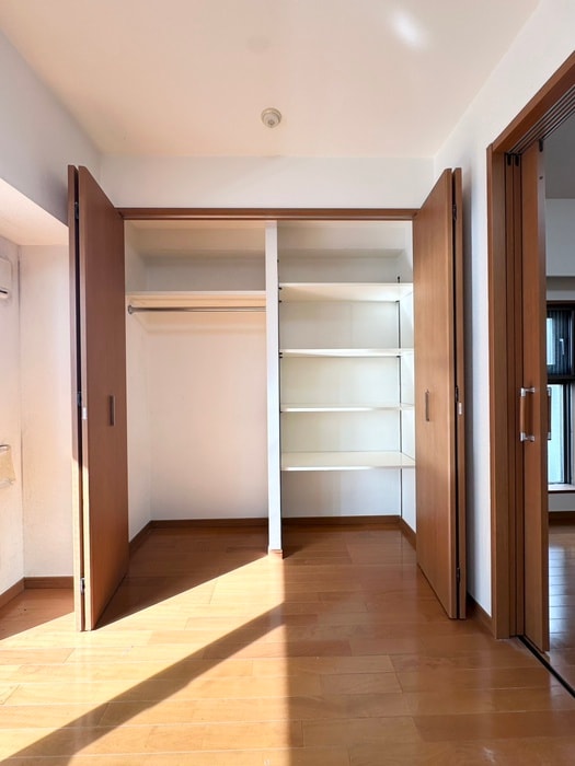 日神ﾃﾞｭｵｽﾃｰｼﾞ新宿外苑東通(301)の物件内観写真