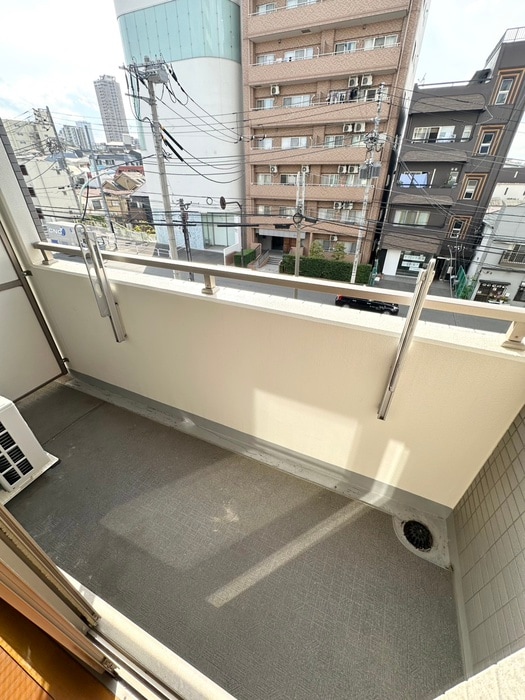 日神ﾃﾞｭｵｽﾃｰｼﾞ新宿外苑東通(301)の物件内観写真