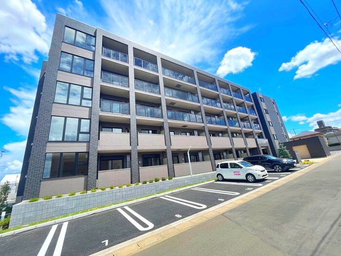 FLORENTINE FLOATの物件外観写真