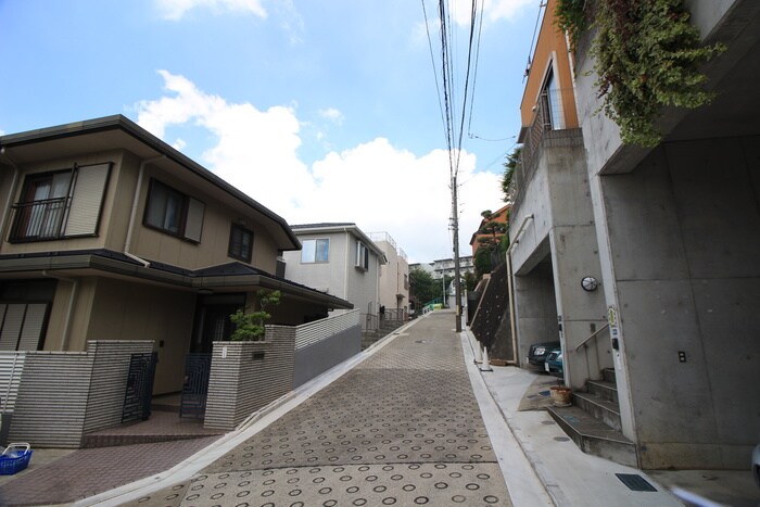 Ｇ・Ａヒルズ三ッ沢下町の物件外観写真