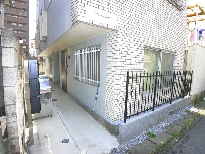 ヴィラ・コクシネルの物件外観写真