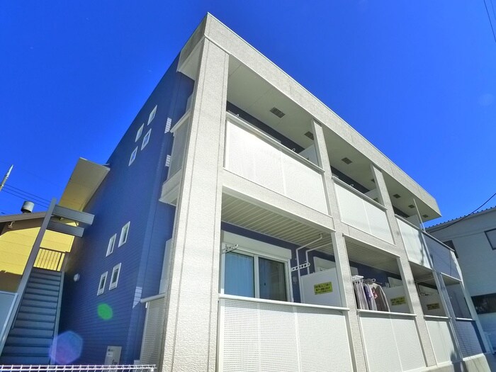 スノーフレークの物件外観写真