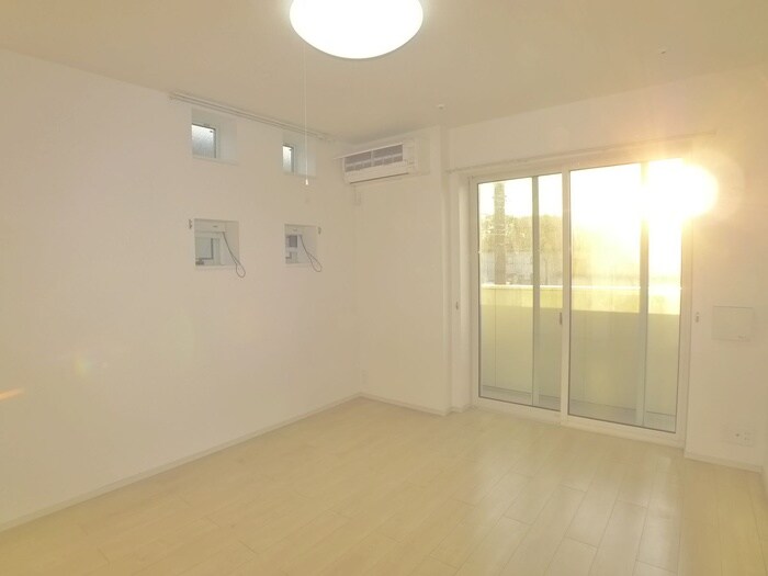 スノーフレークの物件内観写真