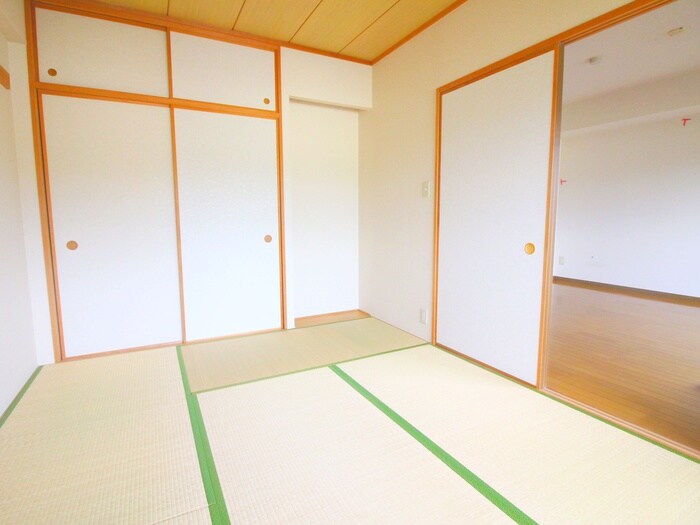 ルテシア新狭山の物件内観写真