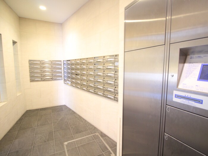 プレディアスタイル横濱沢渡の物件外観写真