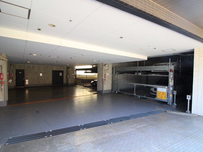 プレディアスタイル横濱沢渡の物件外観写真