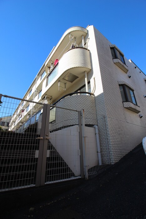 サンヒルズ徳丸の物件外観写真