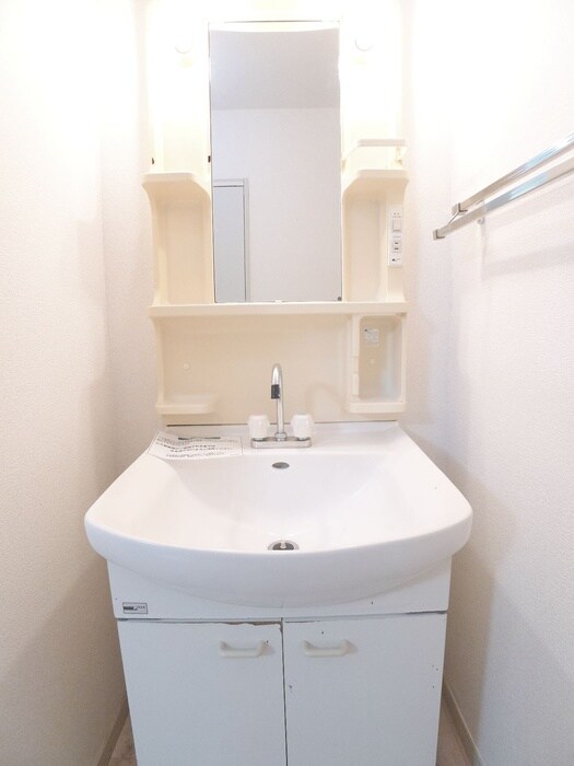 メゾン菊富士Ａの物件内観写真