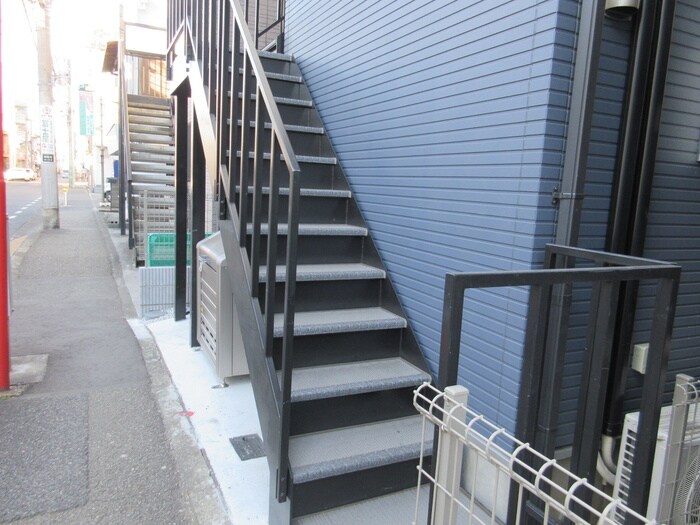 ﾎﾟﾝﾃﾞﾛｯｻ綱島西の物件外観写真