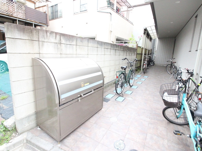 プラカーサの物件外観写真