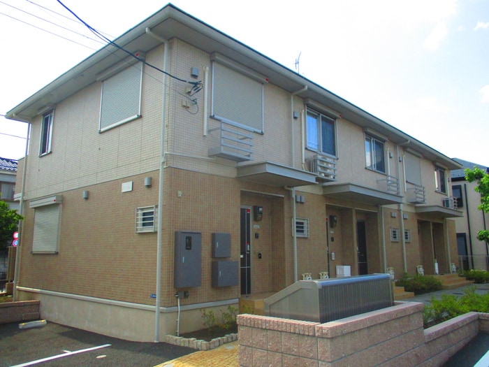 リアンの物件外観写真