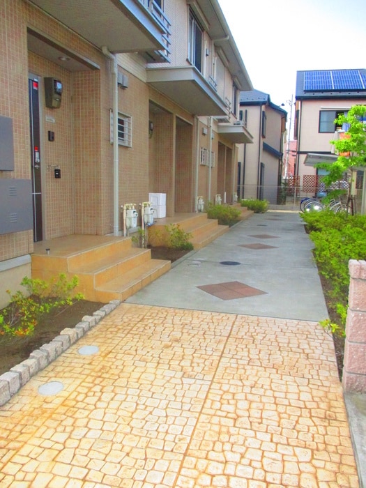 リアンの物件外観写真