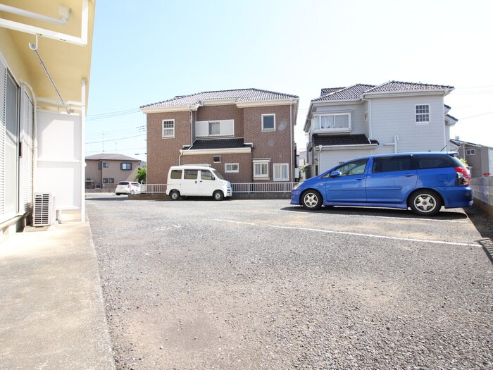 サンハイム北本の物件外観写真