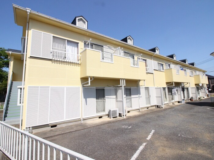 サンハイム北本の物件外観写真