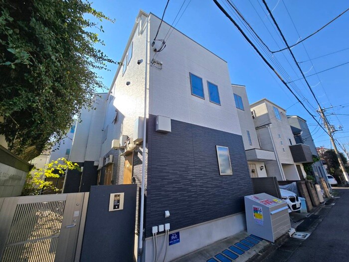 マーレ鷺ノ宮の物件外観写真