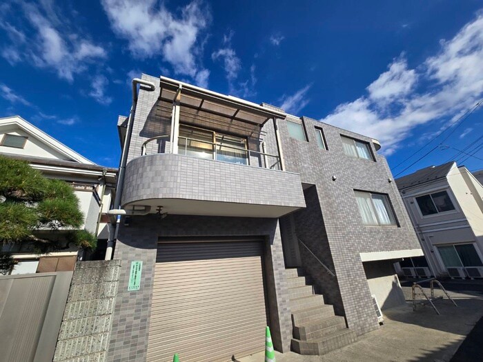 ワイズハウス鷺宮の物件外観写真