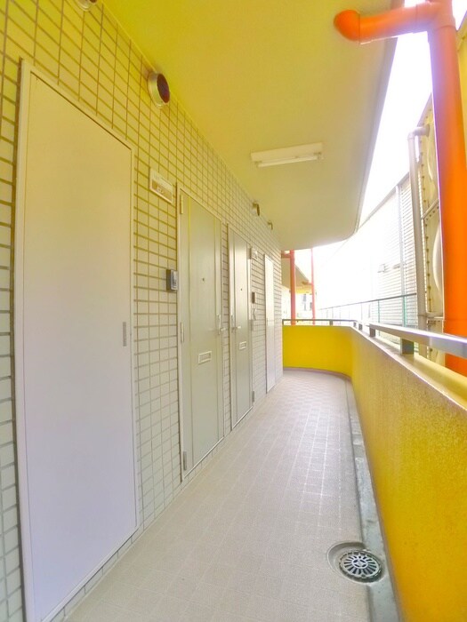 ニューライトマンションの物件外観写真