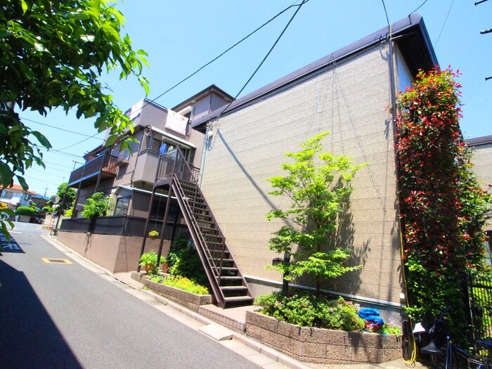 ハイツベガの物件外観写真