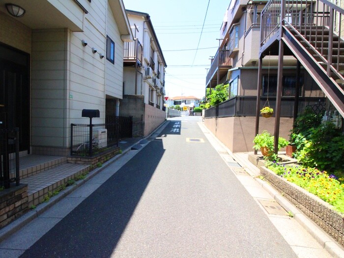 ハイツベガの物件外観写真