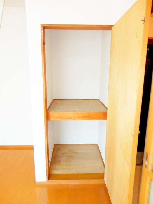 スリースターハイツ南の物件内観写真