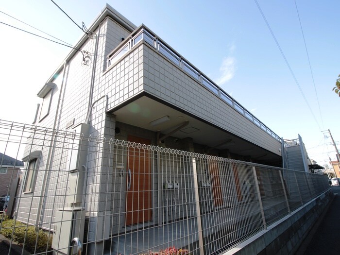 メイプルコ－トの物件外観写真