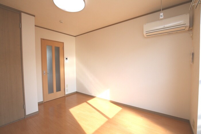 メイプルコ－トの物件内観写真