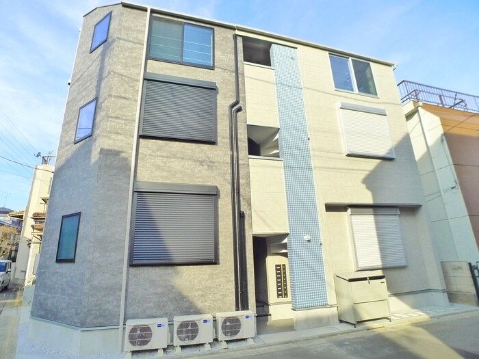 セレヴィエ・オキノの物件外観写真