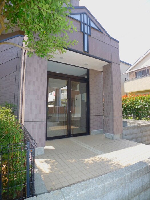 イーストピアの物件外観写真