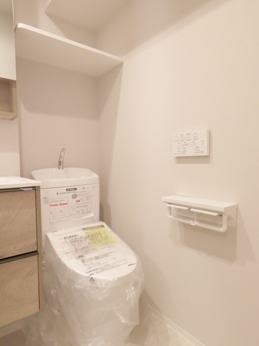 デュオフラッツ上野松が谷の物件内観写真