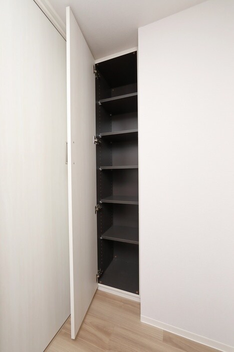 デュオフラッツ上野松が谷の物件内観写真