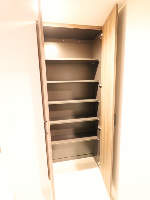 デュオフラッツ上野松が谷の物件内観写真