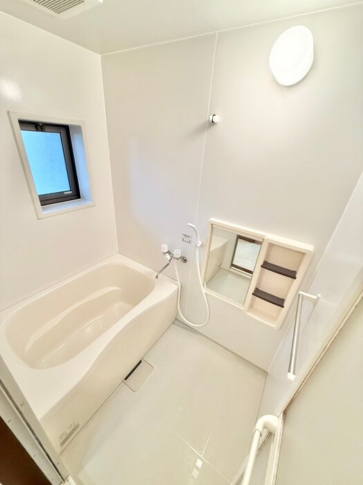 ウエストアリ－ナの物件内観写真