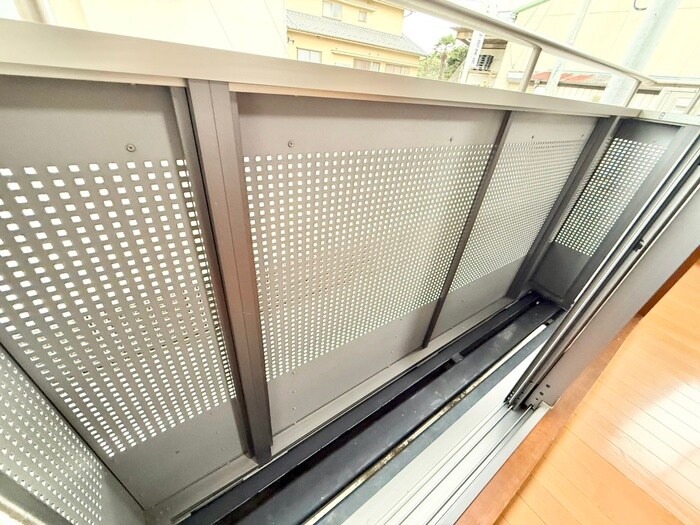 ウエストアリ－ナの物件内観写真