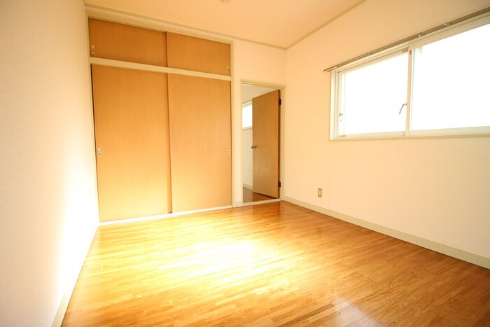 タウニ－５の物件内観写真