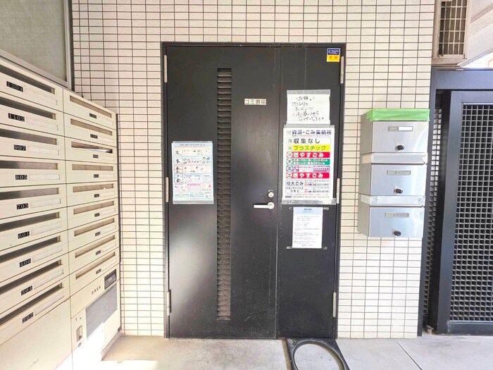 アーデン清澄白河の物件外観写真