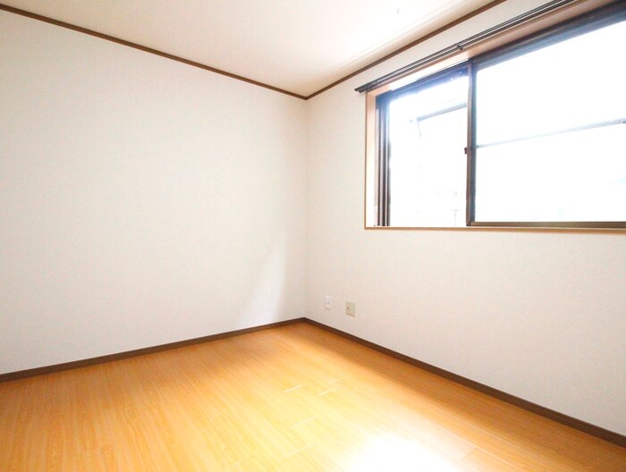 ソレイユ和泉の物件内観写真