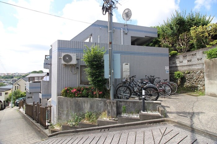 スカイコート町田（208）の物件外観写真